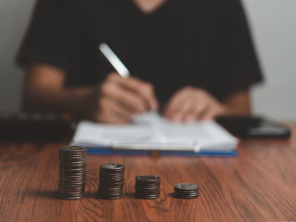 Recouvrement amiable : combien de temps avant le passage au judiciaire ?